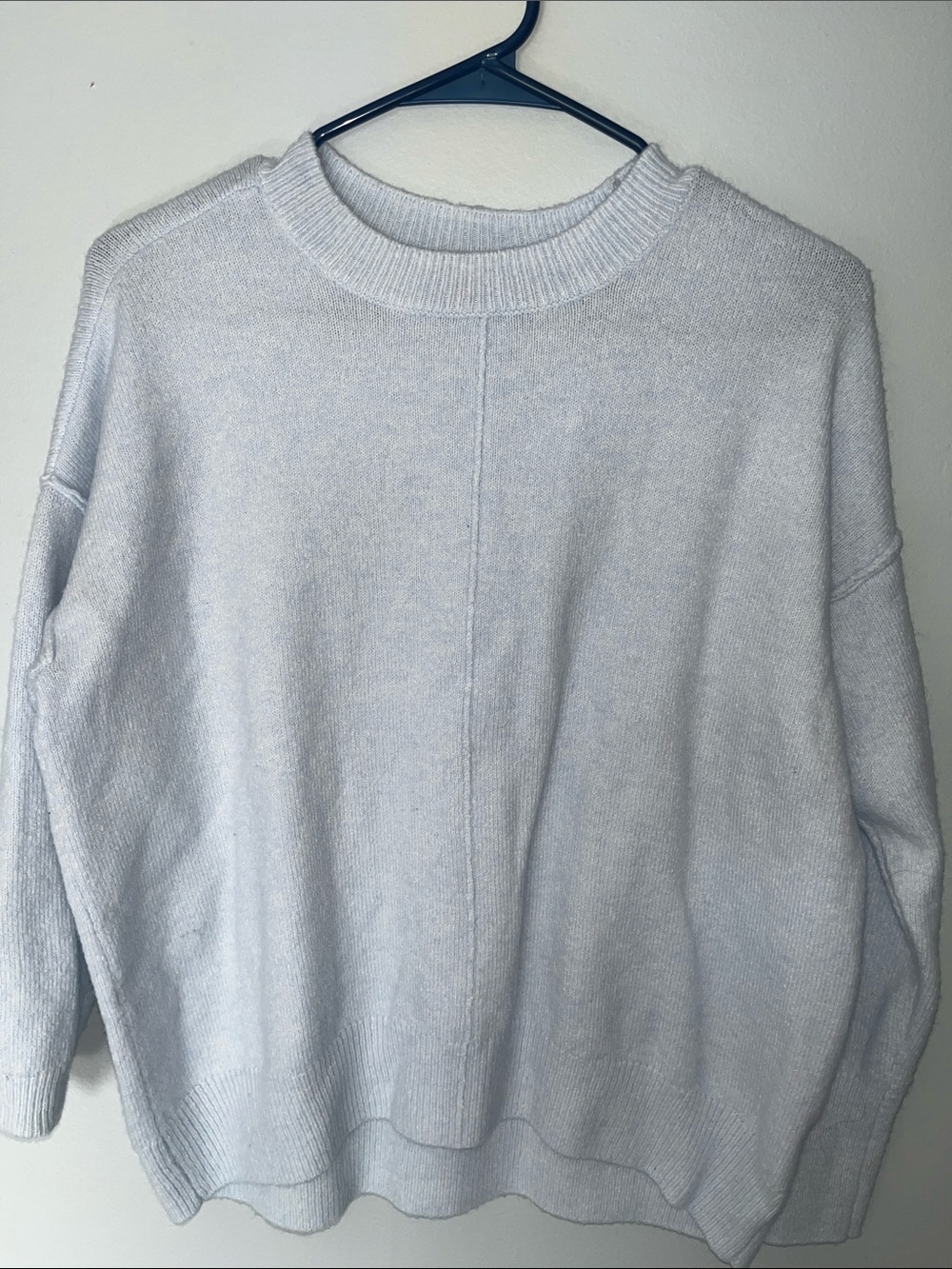 Vince Camuto Pale Gray Ribbed Crewneck Sweater